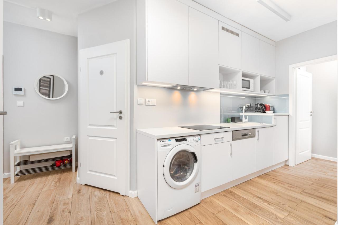 Chlodna Apartment By Your Freedom Warschau Buitenkant foto