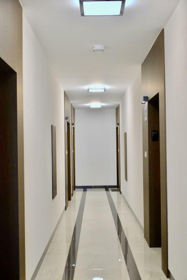 Chlodna Apartment By Your Freedom Warschau Buitenkant foto